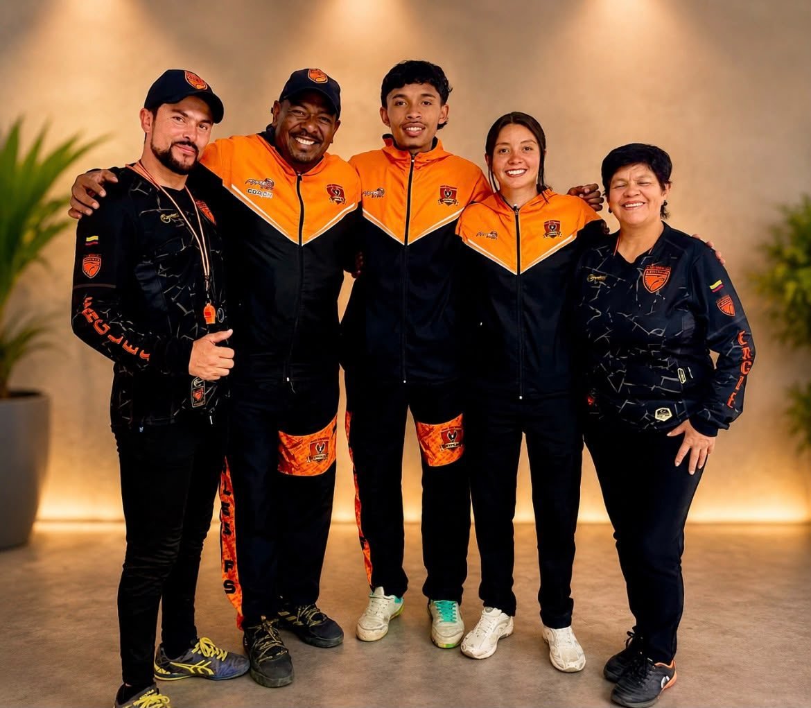 Cuerpo técnico y directivo del Club Deportivo Eagles